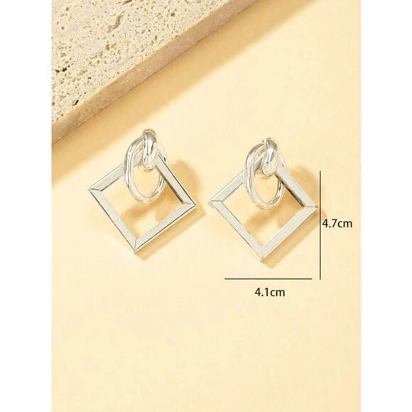SILVER SQUARE HOOP GEOMETRIC DANGLE EARRING - Picture 4 of 4